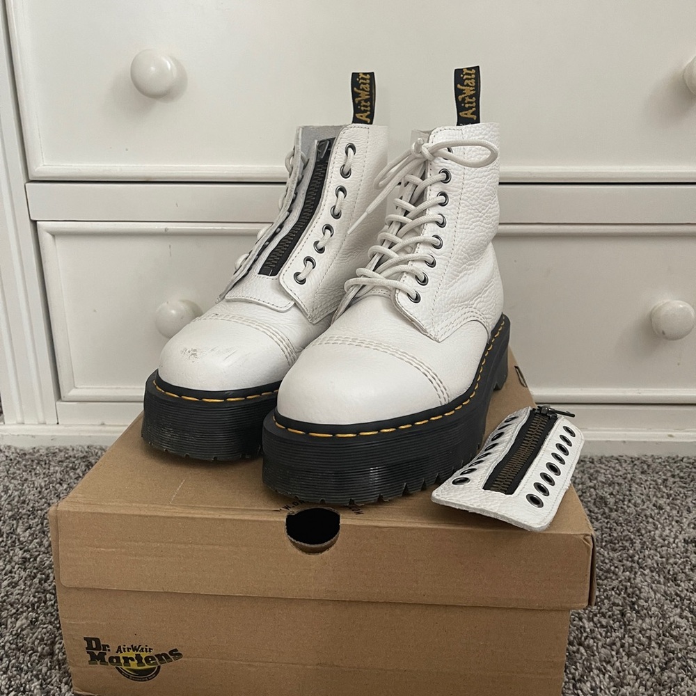 Platform White Dox Martens